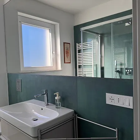 Apartment Loggetta Luna Intero Moderno In Centro
